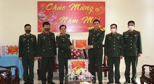 Bộ tư lệnh Quân khu 1 thăm, chúc Tết các cơ quan, đơn vị trên địa bàn tỉnh Bắc Ninh